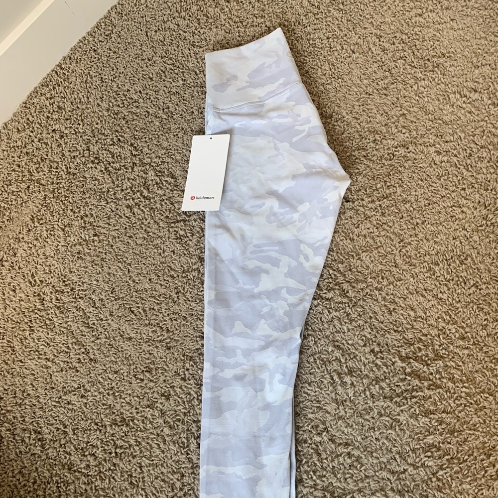 Brand new lululemon tights